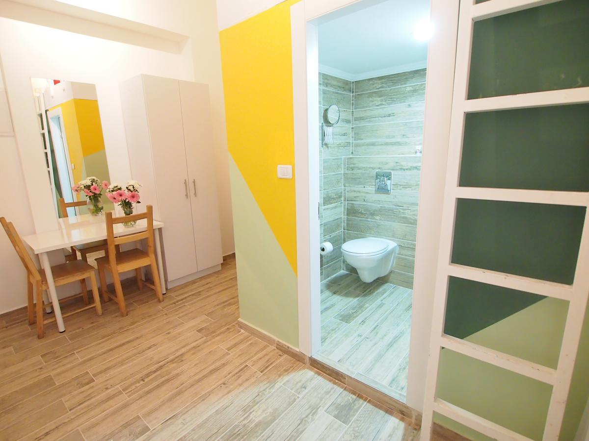 Paamonim Studios (Adults Only) เยรูซาเลม ภายนอก รูปภาพ